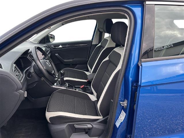 VOLKSWAGEN T Roc 2017 01514918_VO38053436