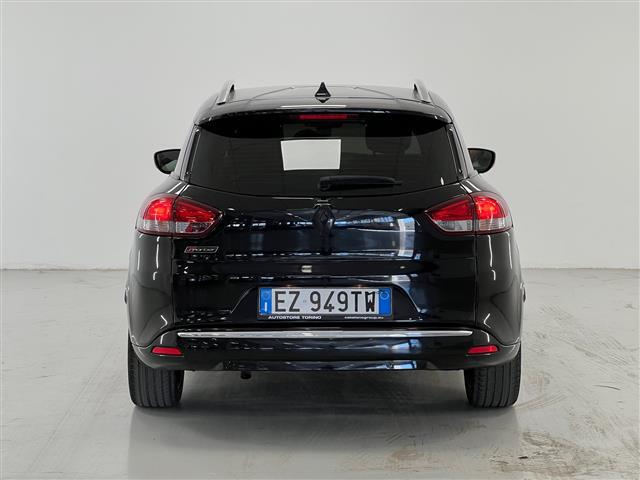 RENAULT Clio 02600411_VO38053400