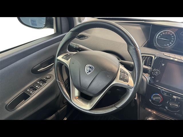 LANCIA Ypsilon III 2021 04998274_VO38013058