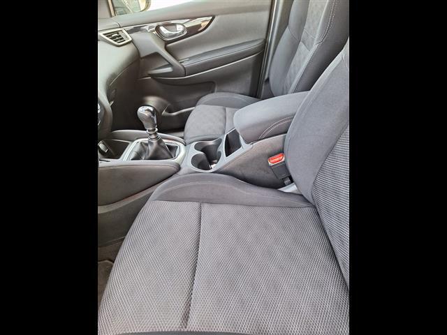 NISSAN Qashqai 00805939_VO38013074