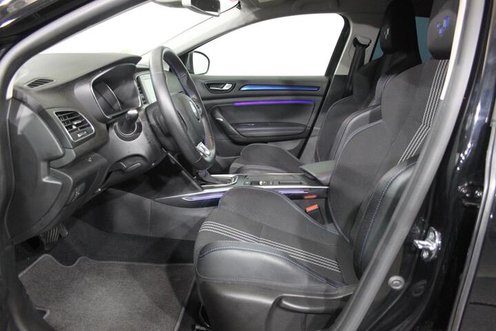 Inside Mégane Sport Tourer  NEGRO