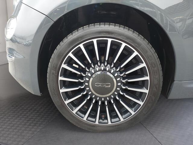 Außenausstattung 500C CARRARA GRAU         grau