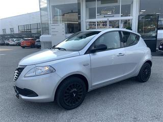 LANCIA Ypsilon 00011261_VO38023507