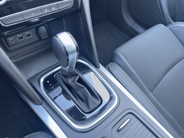 Inside Mégane Sport Tourer Híbrido Enchufable  Blanco Glaciar