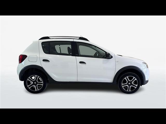 DACIA Sandero  Stepway 04998234_VO38013058