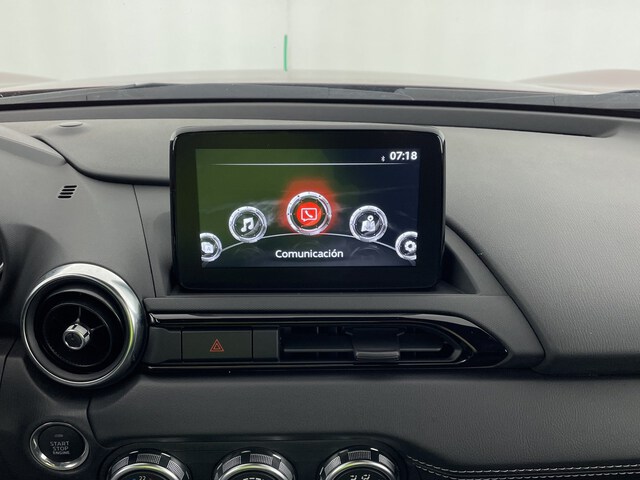 Inside MX-5  Soul Red