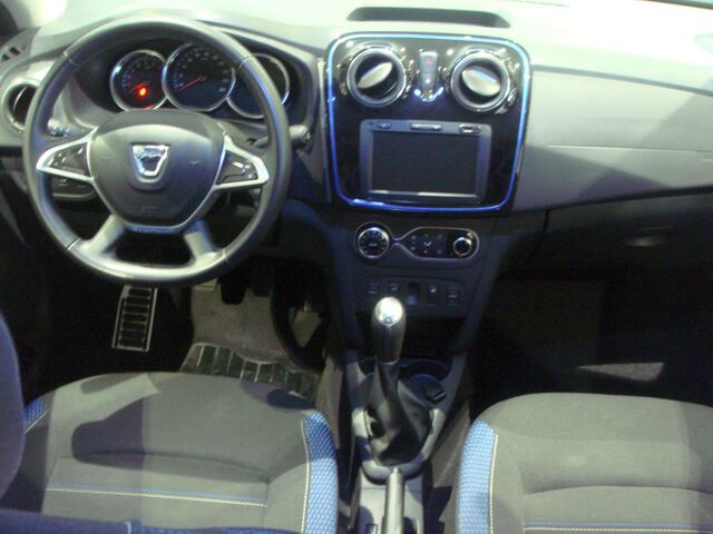 Inside Sandero  AZUL