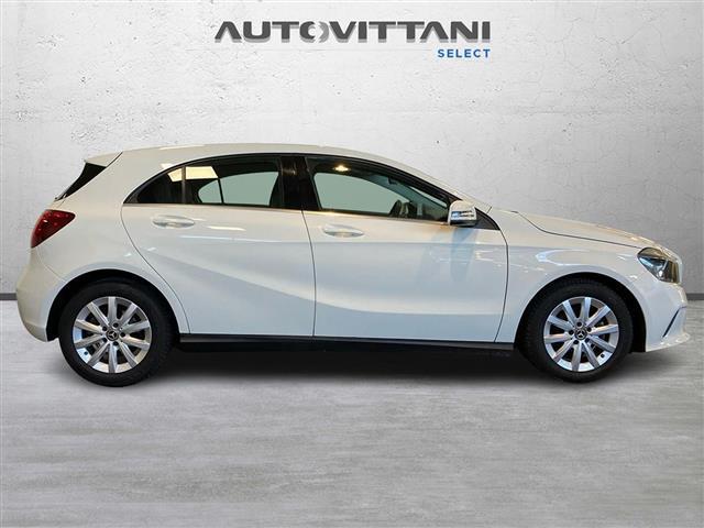 MERCEDES Classe A 00985019_VO38023207