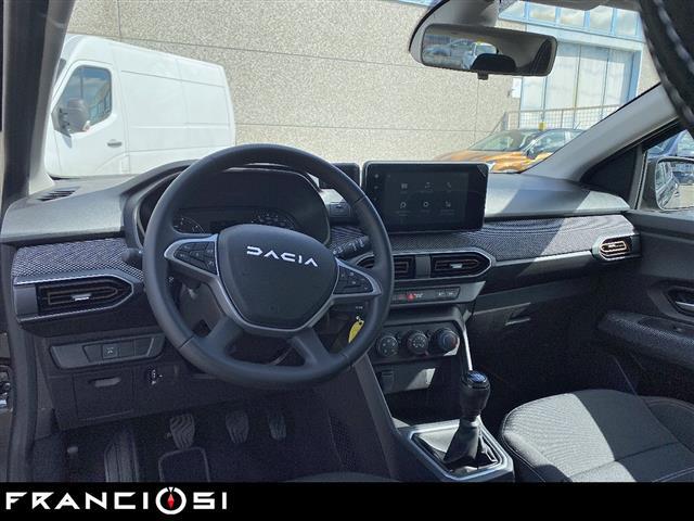 DACIA Sandero 00059346_VO38013018