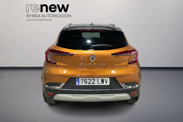 Outside Captur  Naranja Atakama con 