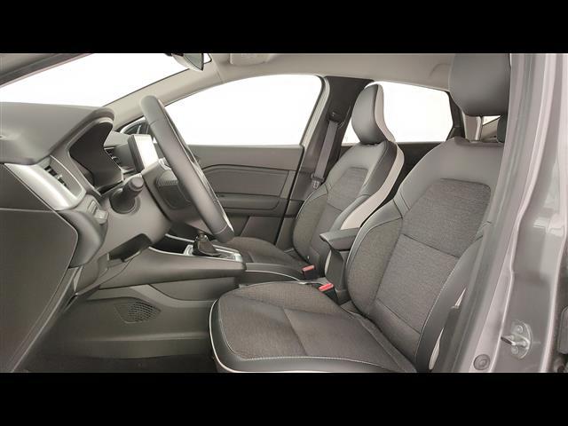 RENAULT Captur 00948024_VO38023732