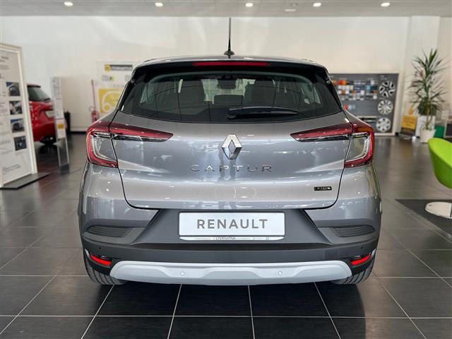 RENAULT Captur 00024197_VO38013404