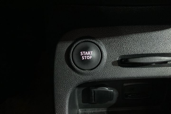 Inside Captur  Blanco Marfil