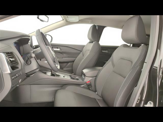 NISSAN Qashqai 00947212_VO38023732