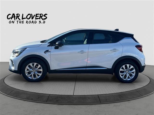 RENAULT Captur 05257777_VO38013034