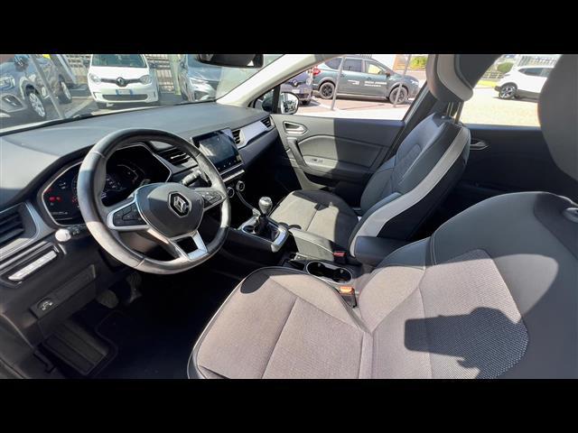 RENAULT Captur 05922142_VO38013080
