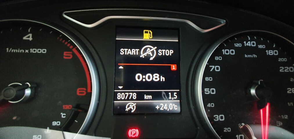 Inside A3 Sportback Diesel  Rojo tango