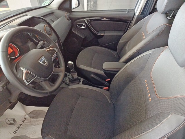 Inside Duster Diesel  BLANCO