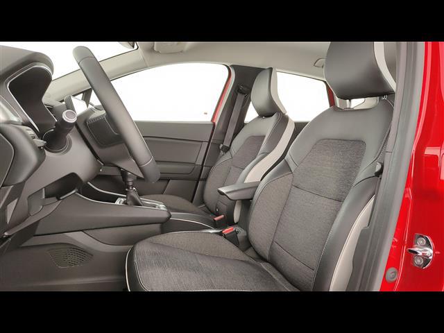 RENAULT Captur 00973233_VO38023732