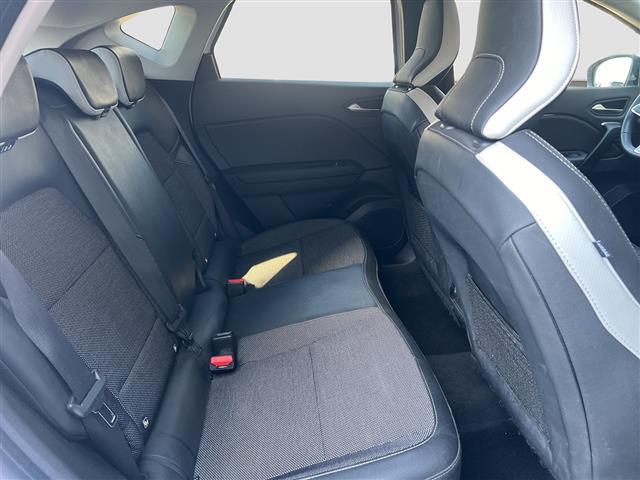 RENAULT Captur 05258597_VO38013034