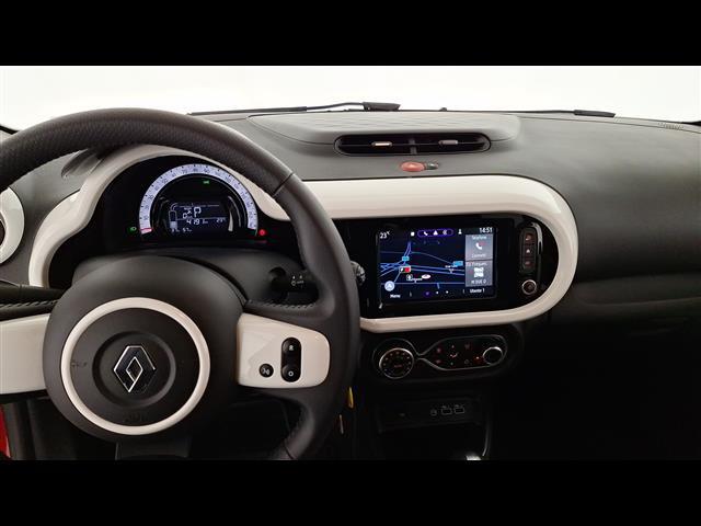 RENAULT Twingo 00973353_VO38023732