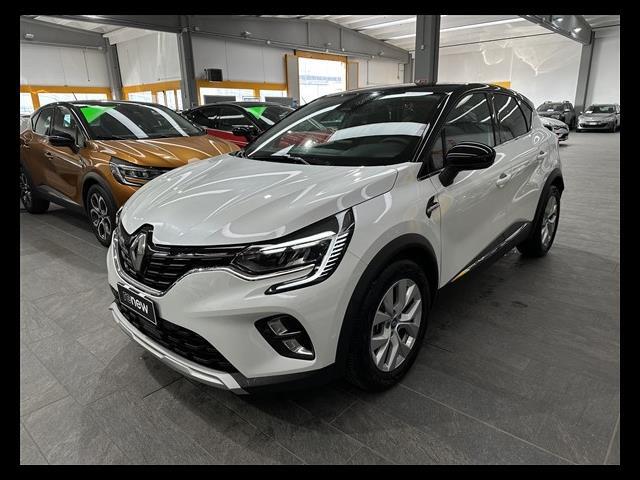 RENAULT Captur 00080606_VO38023184