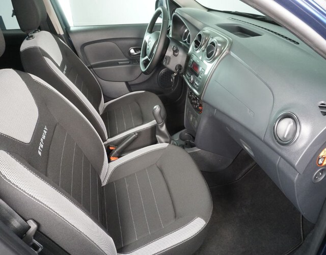 Inside Sandero Diesel  Azul Cosmos