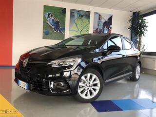 RENAULT Clio V 2019 00295418_VO38023217