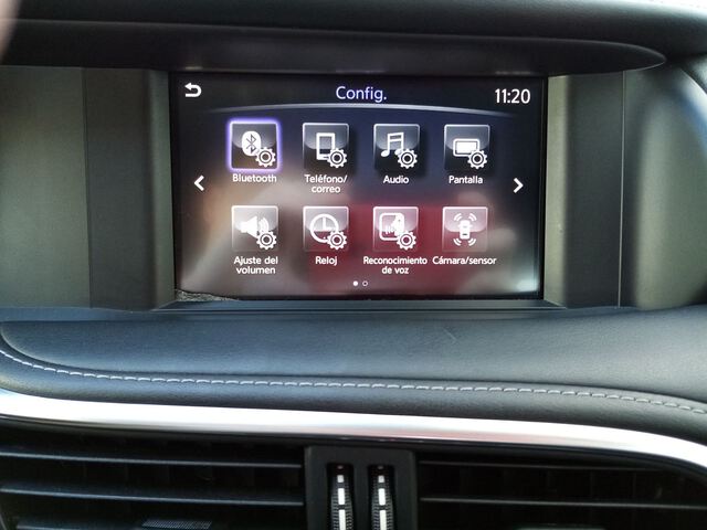 Inside Q30 Diesel  Black Obsidian