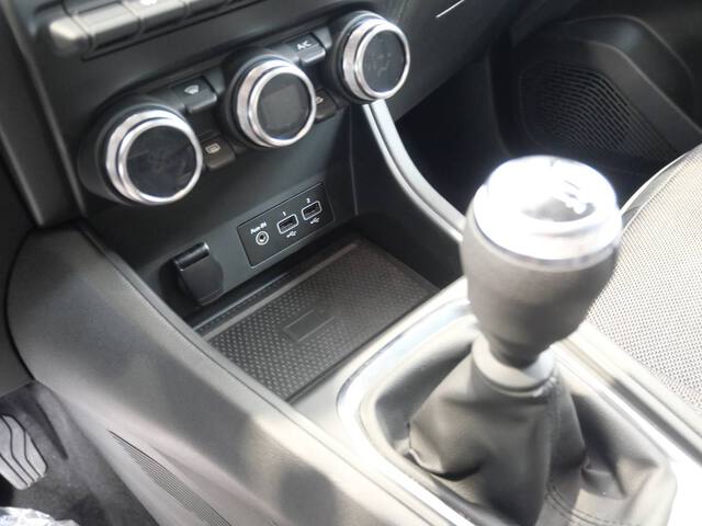 Inside Captur  NEGRO