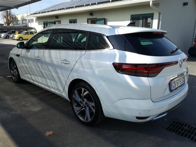 RENAULT Megane IV 2020 Sporter 00969450_VO38013322