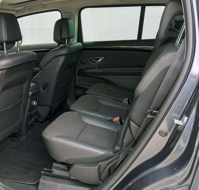 Inside Espace Diesel  Gris Titanium
