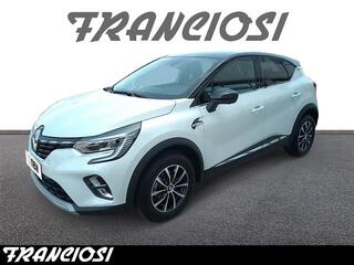 RENAULT Captur 00023589_VO38013018