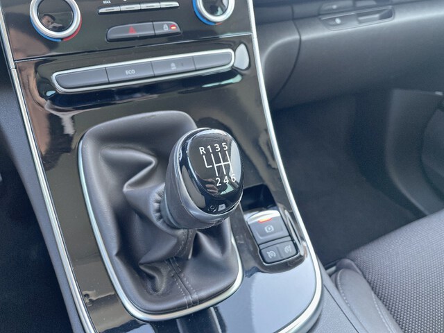 Inside Espace Diesel  Gris Casiopea