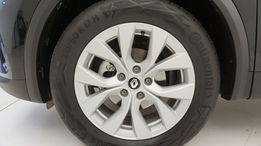 Outside Captur  Negro