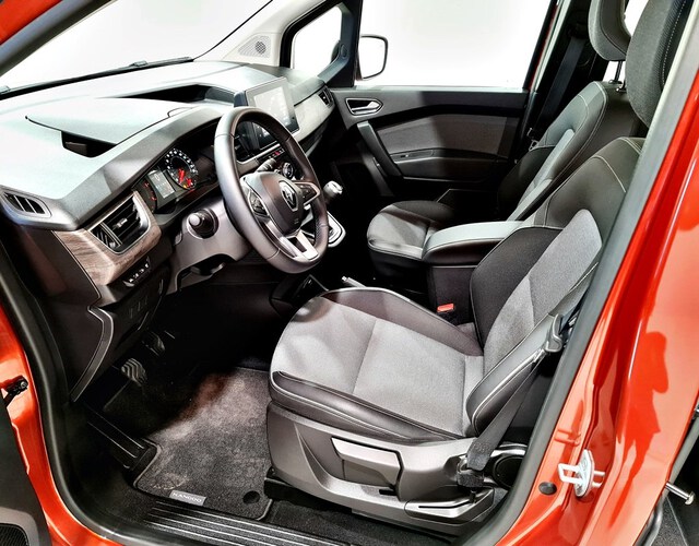 Inside Kangoo Combi Diesel  Marrón Terracota
