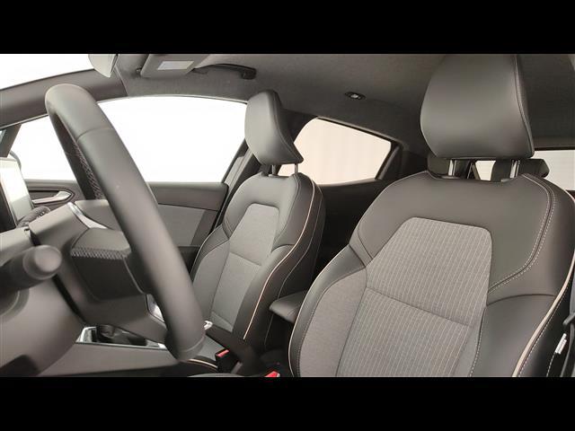 RENAULT Clio V 2023 00974154_VO38023732