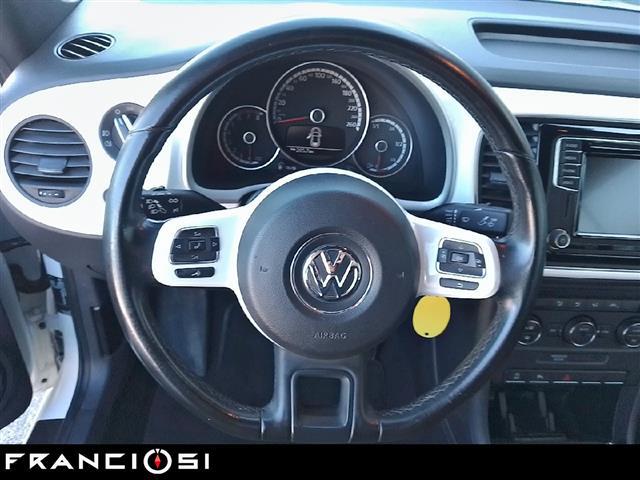 VOLKSWAGEN Maggiolino 2011 Cabrio 00025479_VO38013018