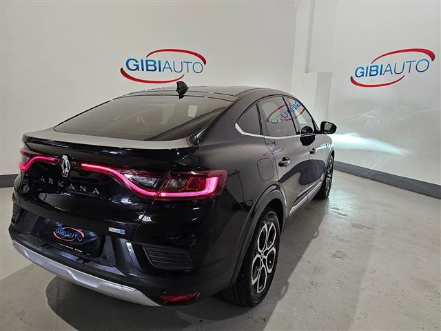 RENAULT Arkana 02416226_VO38013170