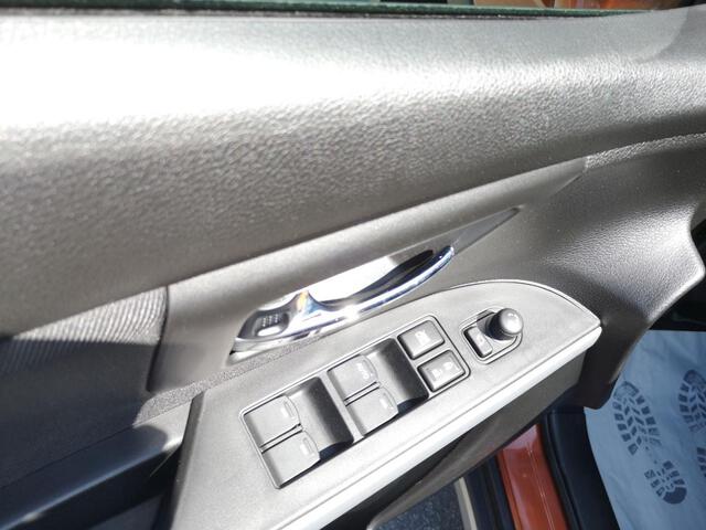 Außenausstattung SX4 S-Cross Canyon Brown Pearl   braun