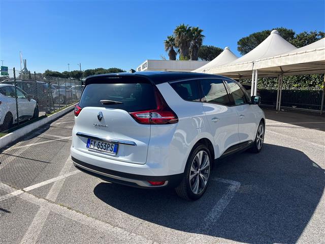 RENAULT Grand Scenic 02640318_VO38043366