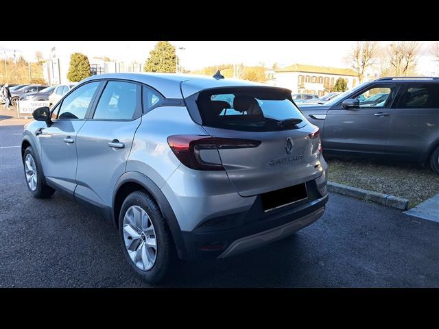 RENAULT Captur 02383080_VO38013041