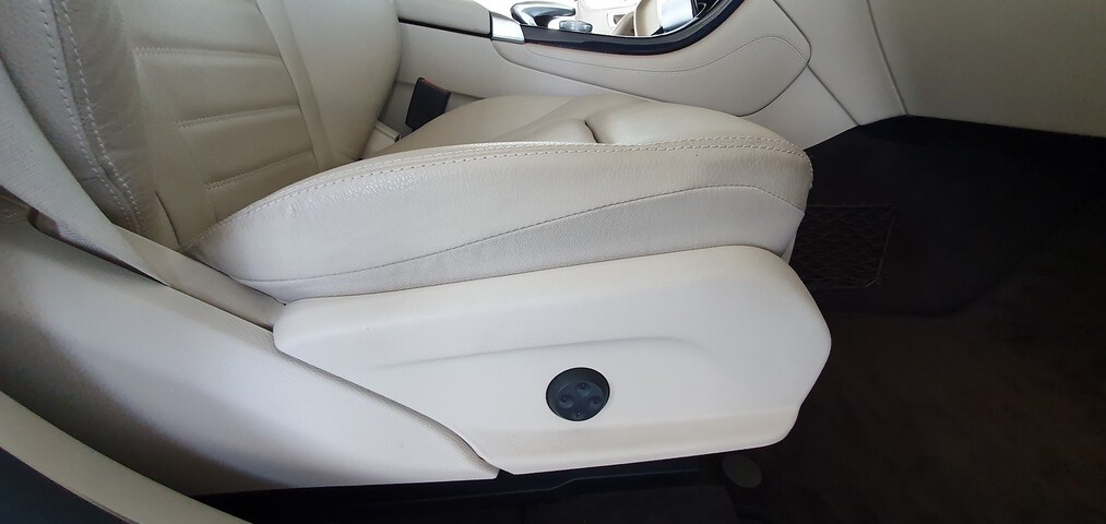 Inside Clase GLC X253 Diesel  Negro Obsidiana