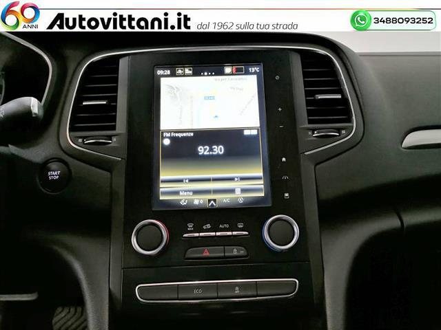 RENAULT Megane 00960975_VO38023207