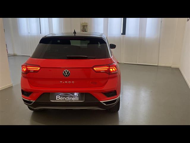 VOLKSWAGEN T Roc 2017 05292739_VO38013172