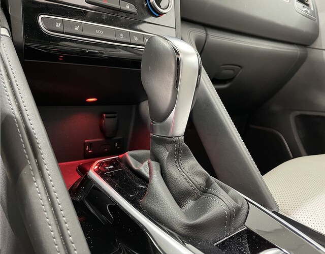 Inside Koleos Diesel  BLANCO