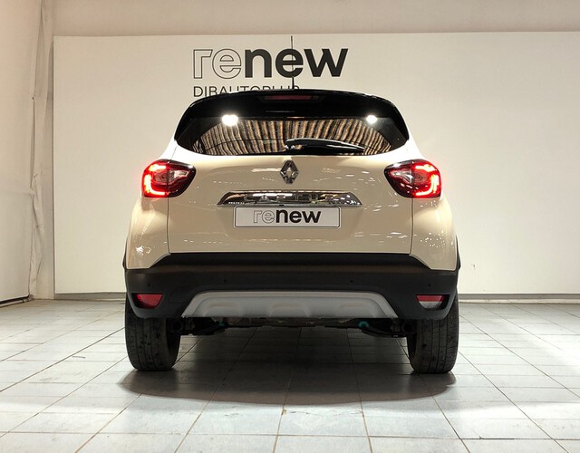 Outside Captur  Beige