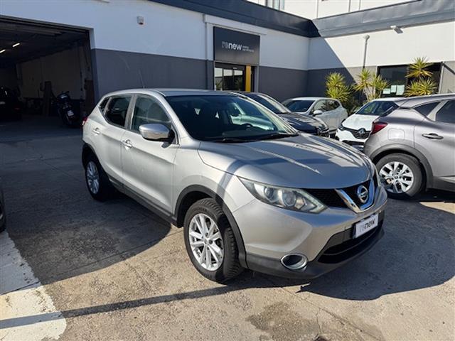 NISSAN Qashqai 01004852_VO38043406