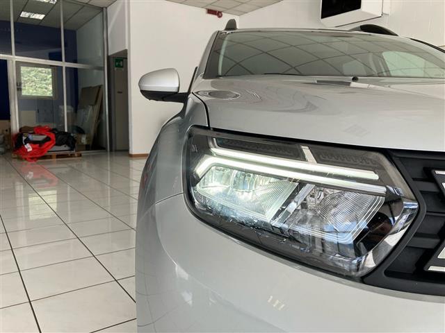 DACIA Duster II 2021 00985372_VO38023207
