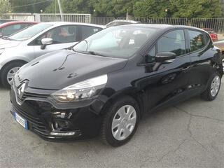 RENAULT Clio 00019565_VO38013018
